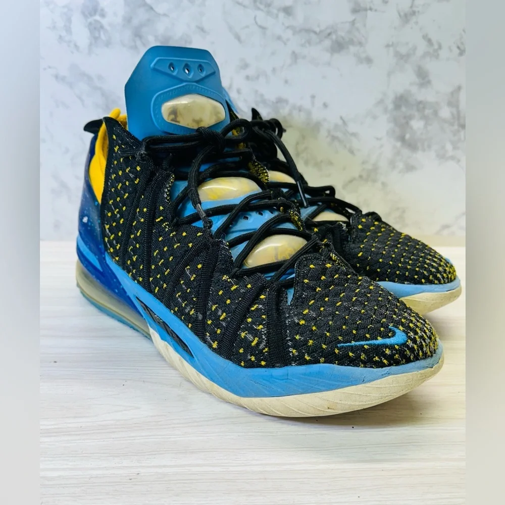 Nike LeBron 18 Lakers Heritage 2020 JAMES 23 Size 9.5